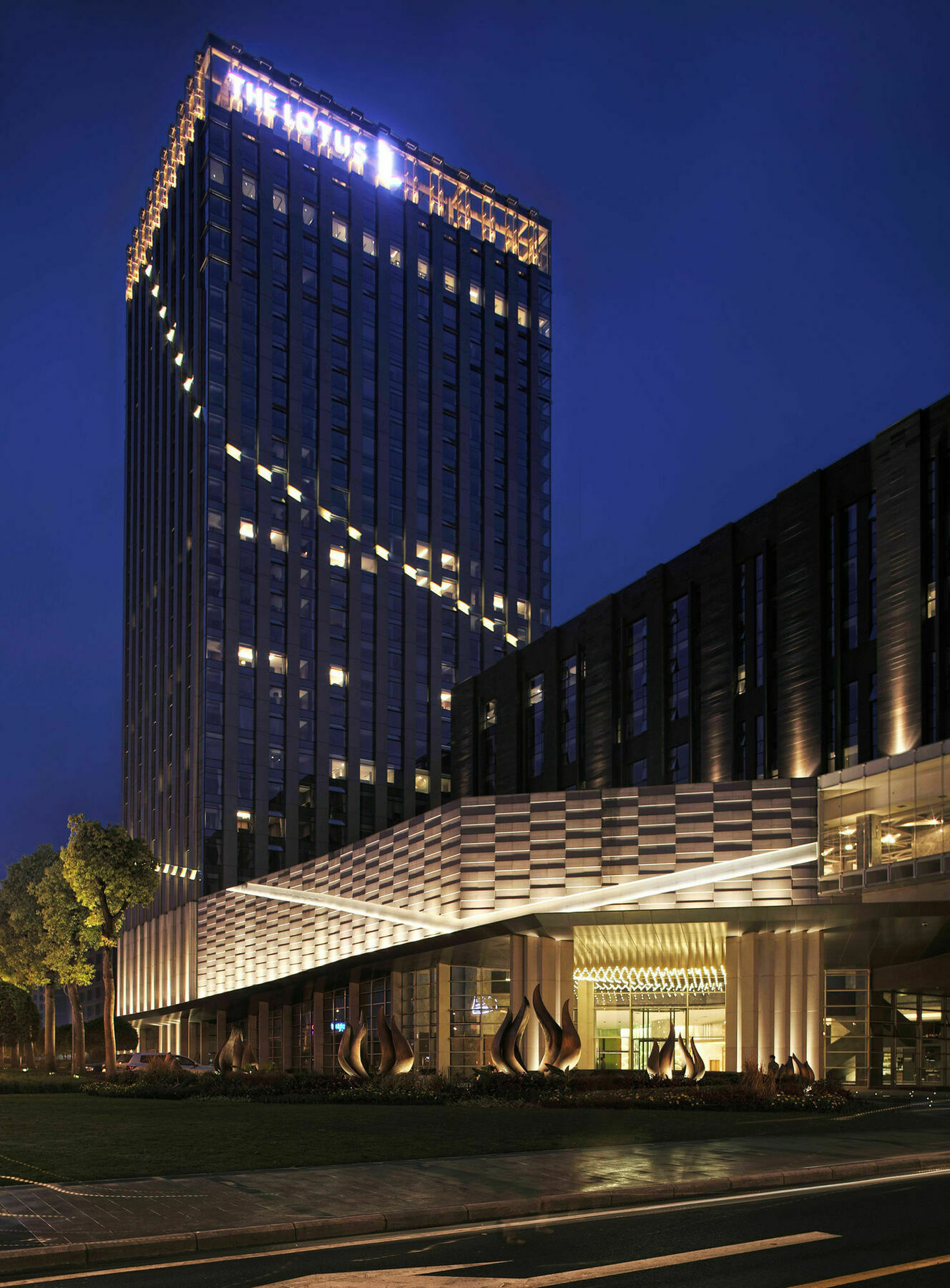 Chongqing The Lotus Hotel Bagian luar foto