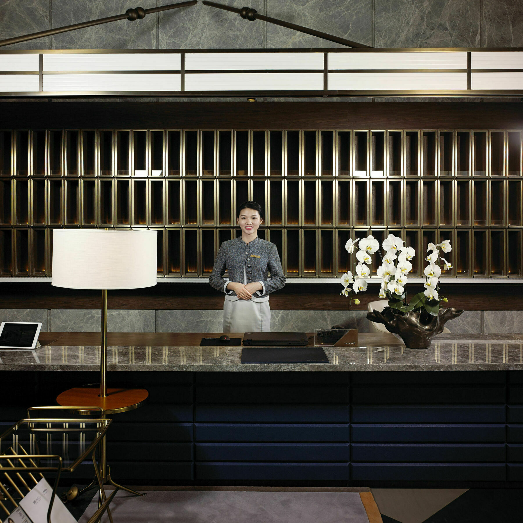 Chongqing The Lotus Hotel Bagian luar foto