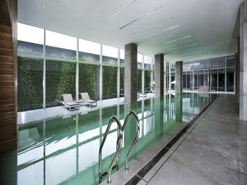 Chongqing The Lotus Hotel Bagian luar foto